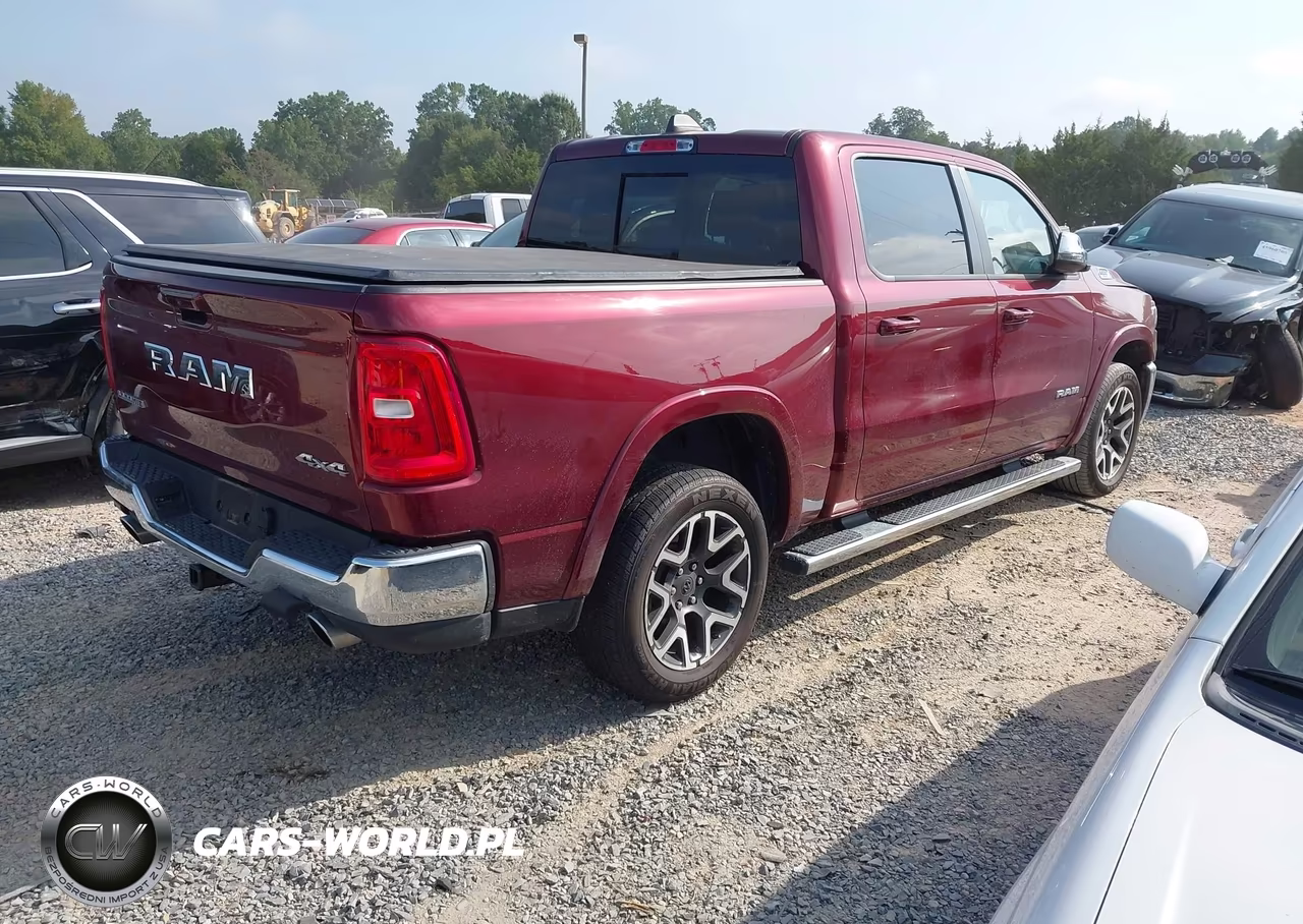 2025 Ram 1500 Laramie 4X4 5'7 Box VIN:1C6SRFJP0SN599265 - 4