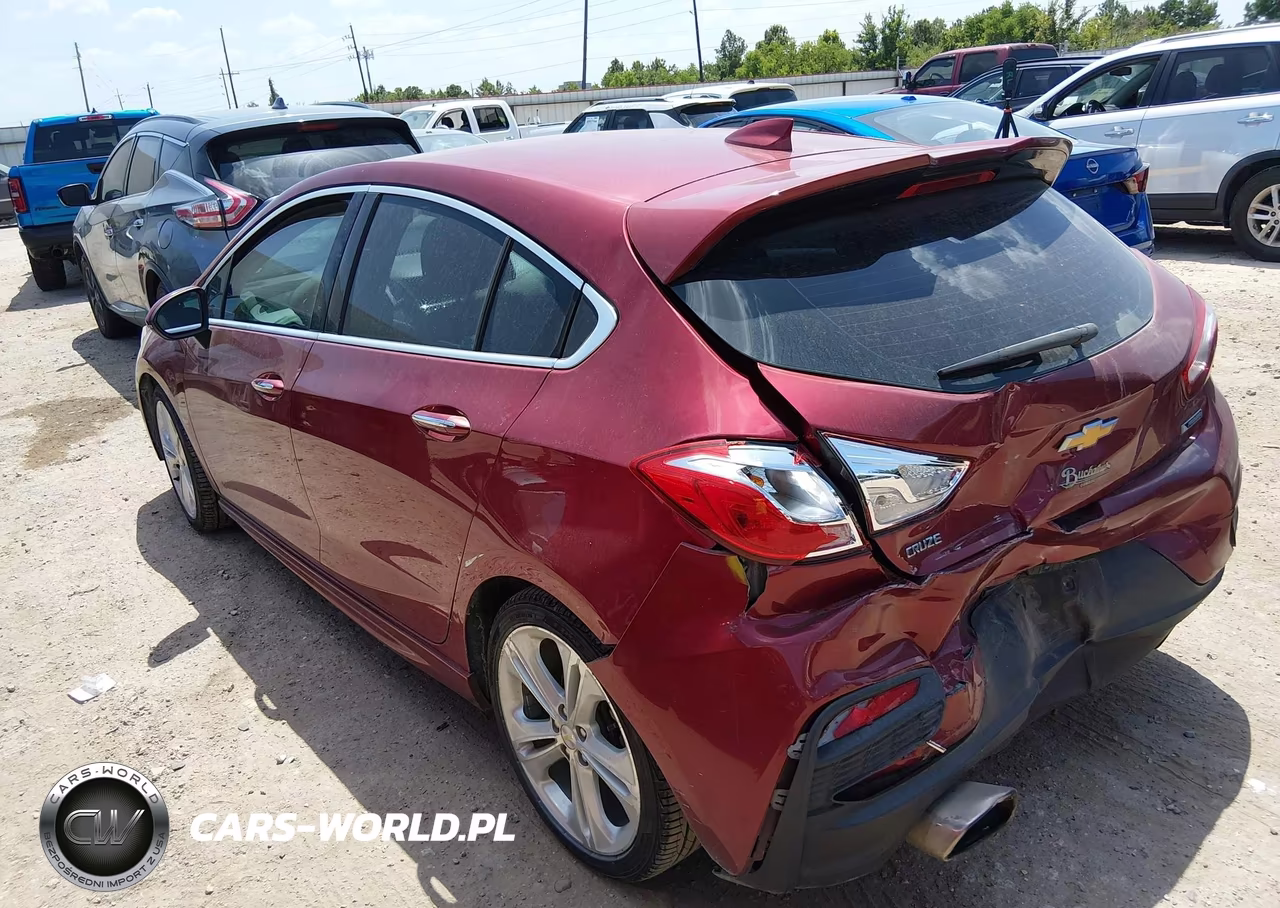 2017 Chevrolet Cruze Premier Auto VIN:3G1BF6SM0HS568174 - 3