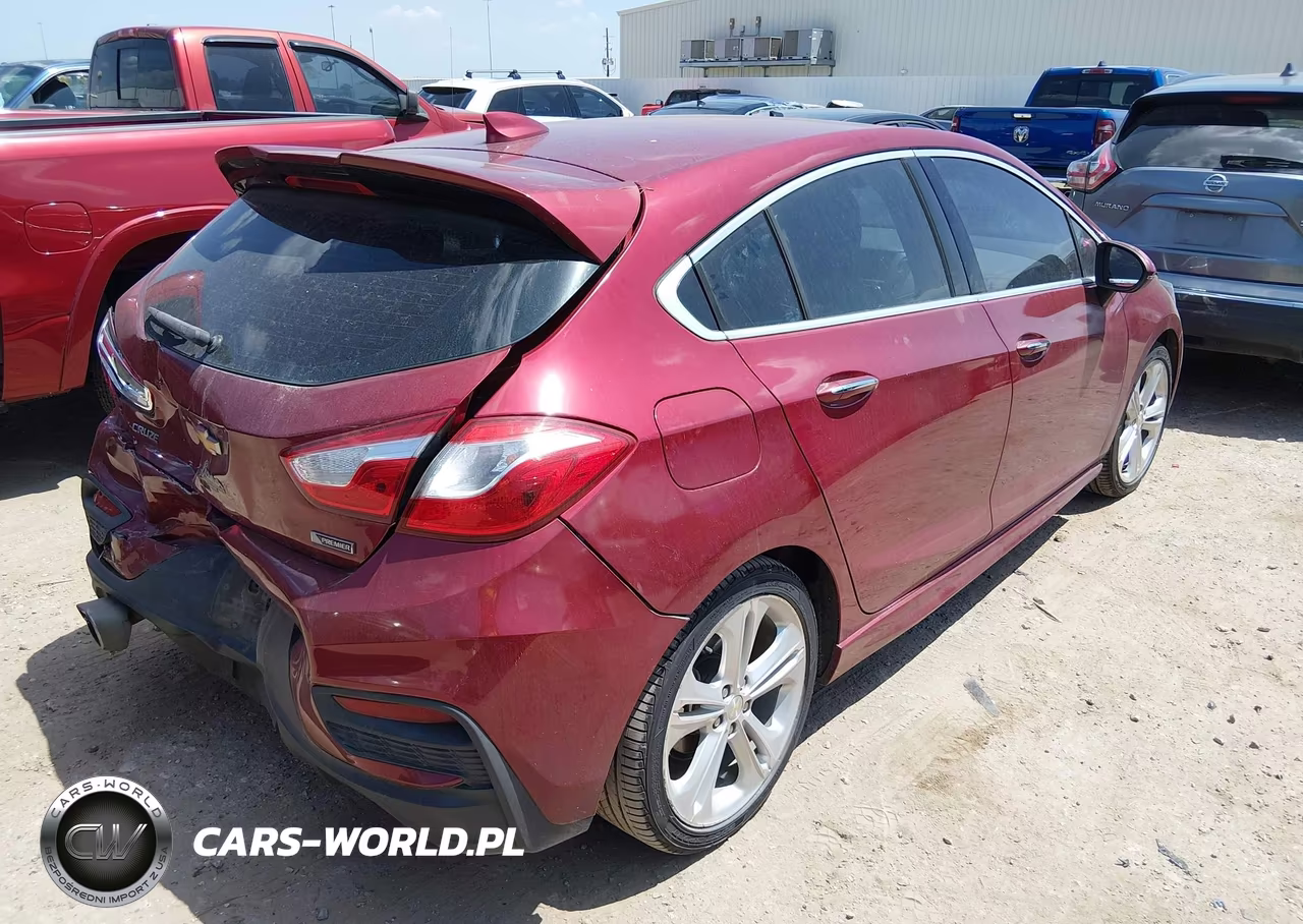 2017 Chevrolet Cruze Premier Auto VIN:3G1BF6SM0HS568174 - 4