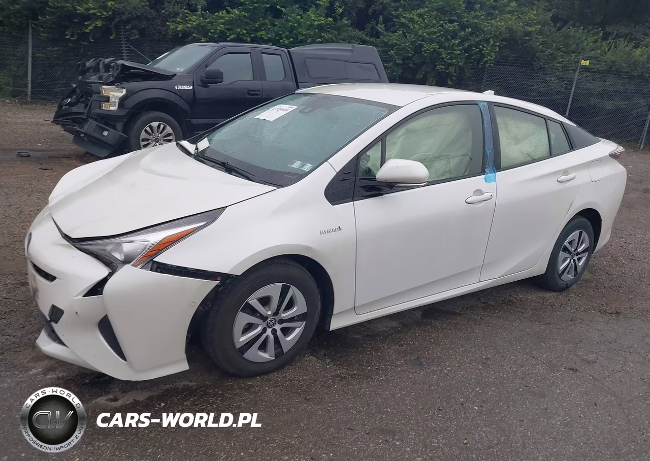 2017 Toyota Prius Three VIN:JTDKARFUXH3044019 - 2