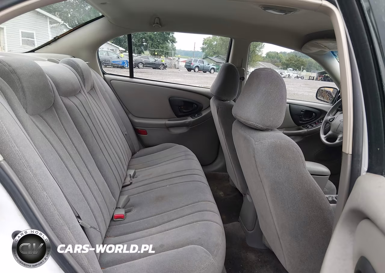 2004 Chevrolet Classic VIN:1G1ND52F84M621888 - 8