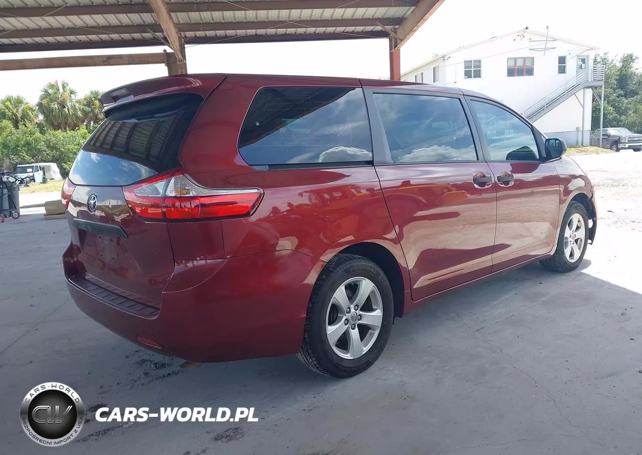 2016 Toyota Sienna L 7 Passenger VIN:5TDZK3DC8GS717812 - 4