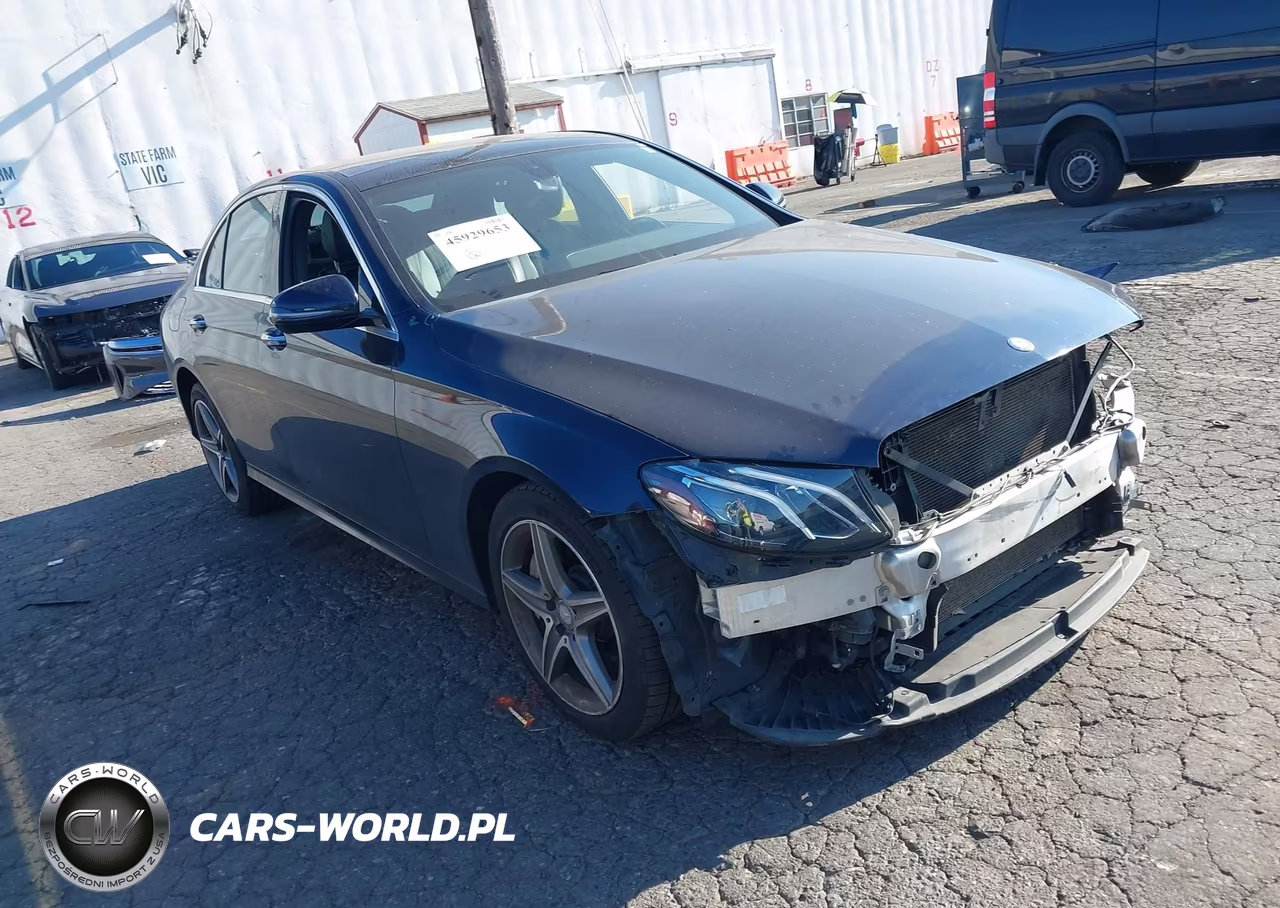 2017 Mercedes-Benz E 300 4Matic
