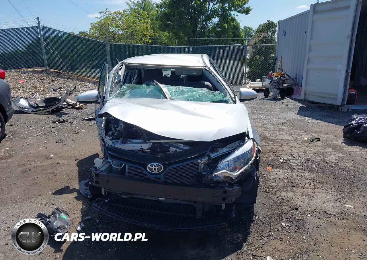 2015 Toyota Corolla Le VIN:2T1BURHE0FC324548 - 12