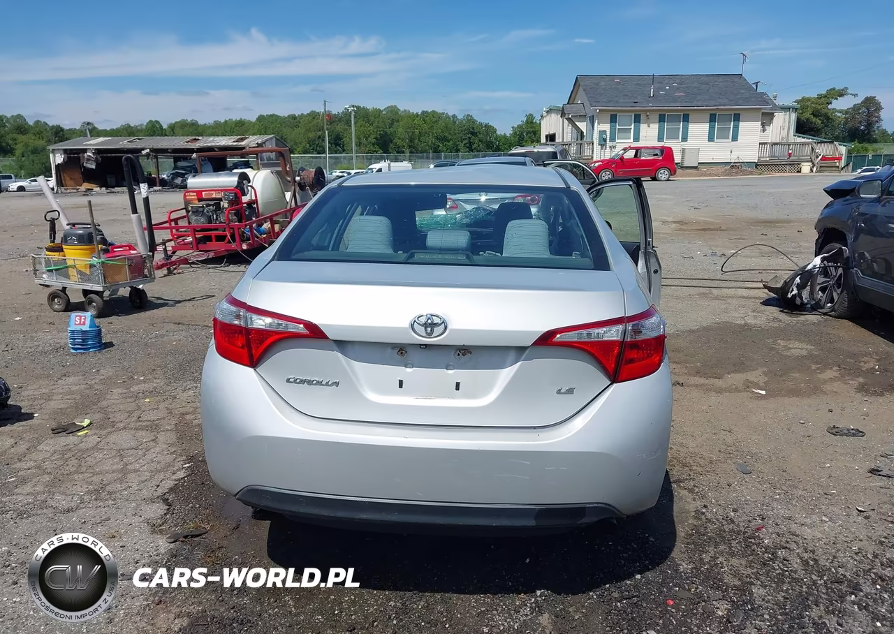 2015 Toyota Corolla Le VIN:2T1BURHE0FC324548 - 16