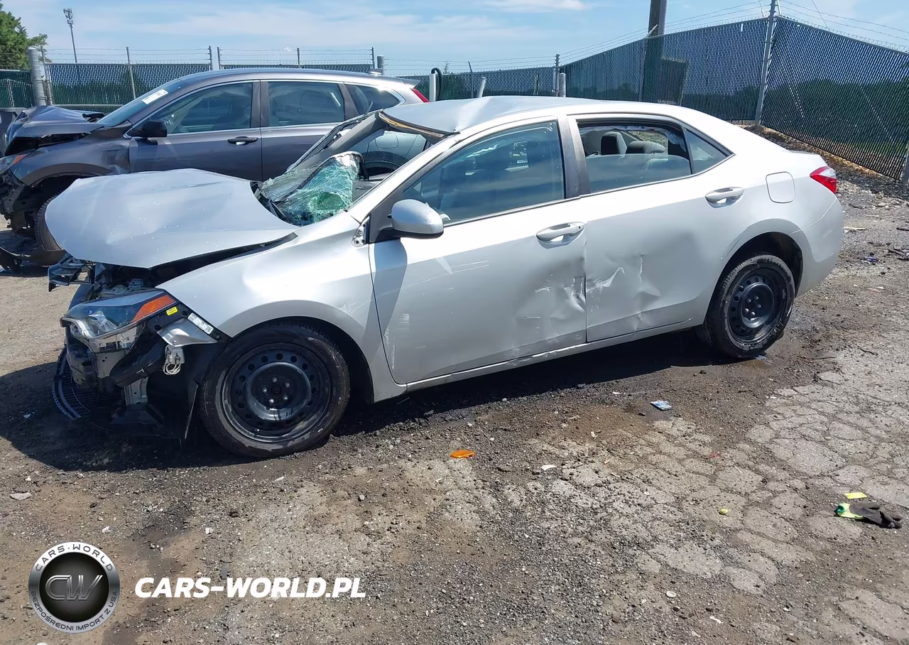 2015 Toyota Corolla Le VIN:2T1BURHE0FC324548 - 2