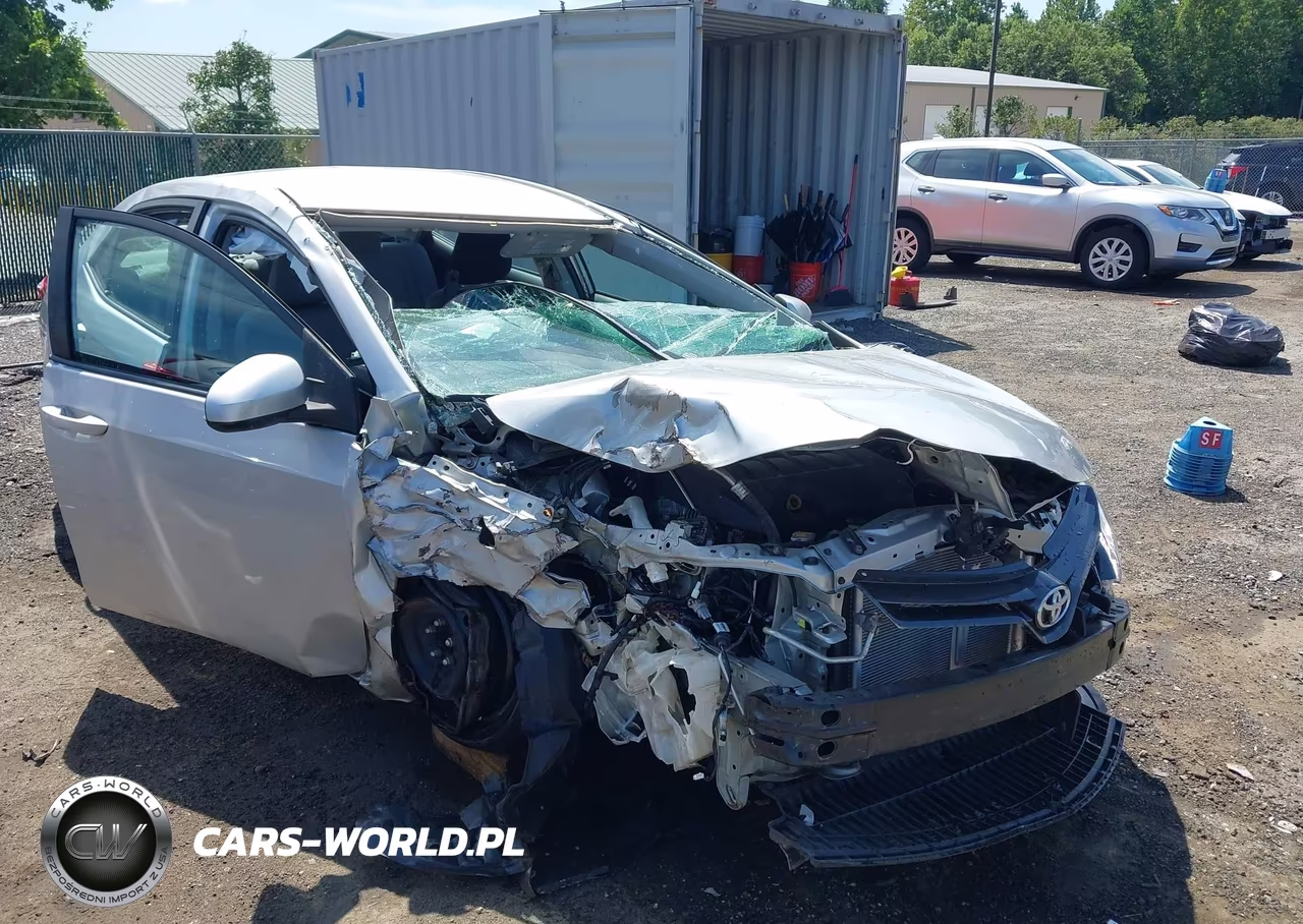 2015 Toyota Corolla Le VIN:2T1BURHE0FC324548 - 6