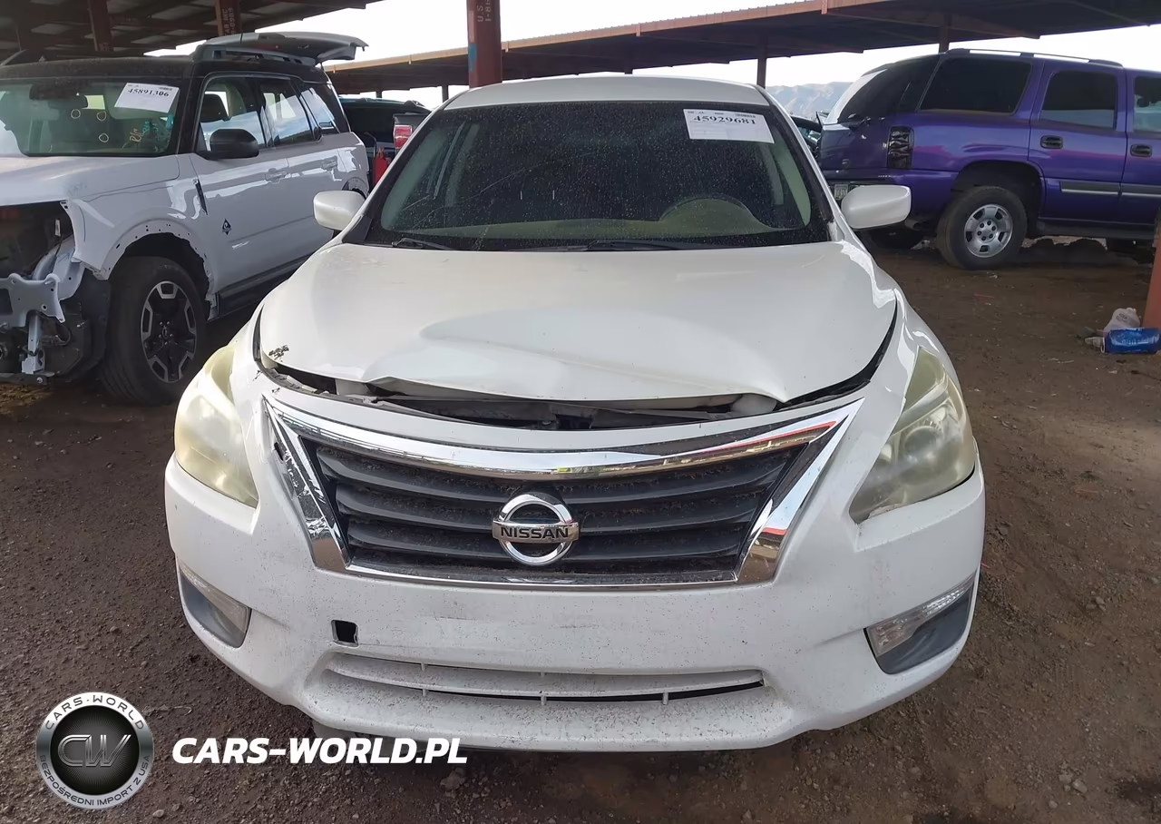 2014 Nissan Altima 2.5 S VIN:1N4AL3AP1EN355672 - 12