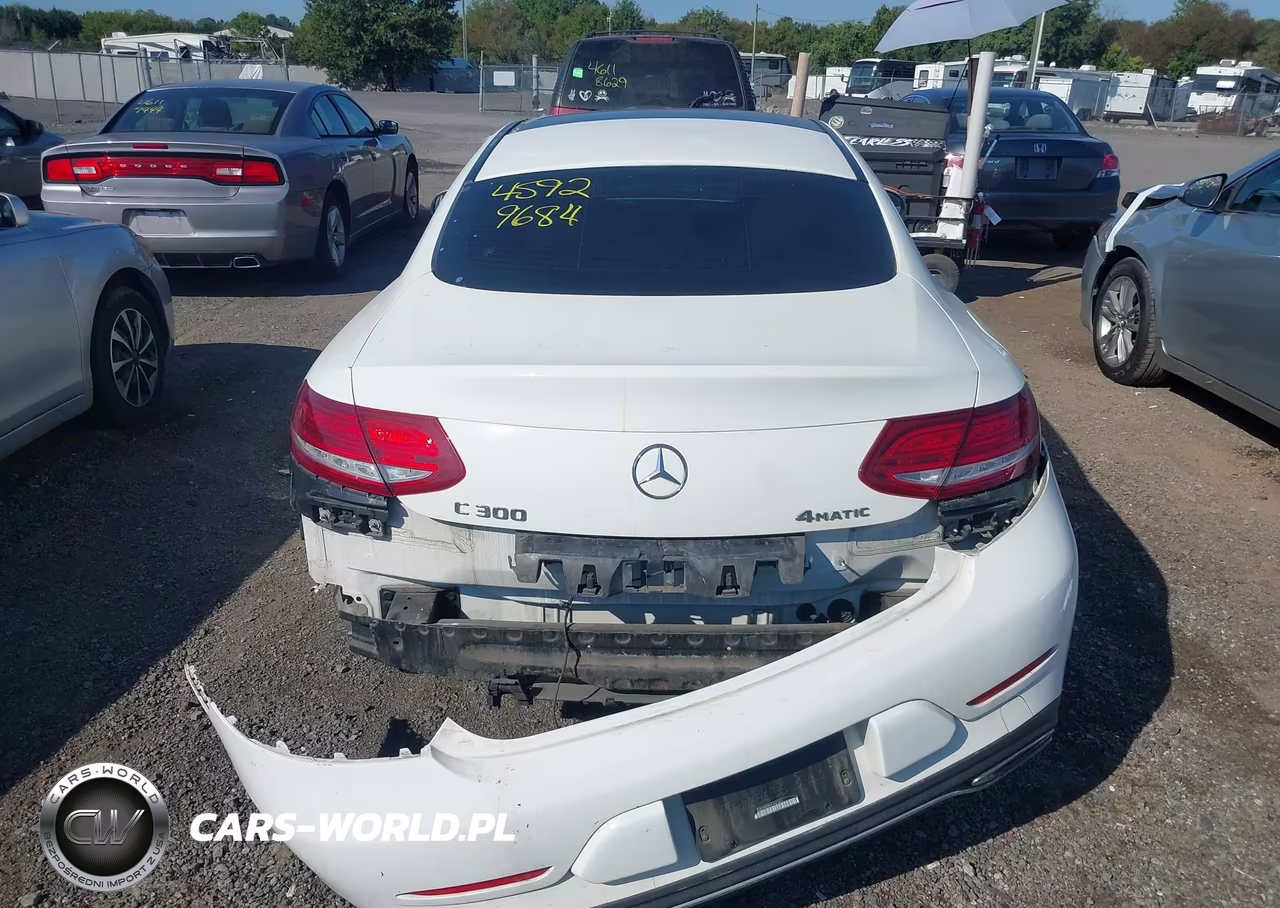 2017 Mercedes-Benz C 300 4Matic VIN:WDDWJ4KB8HF402361 - 17