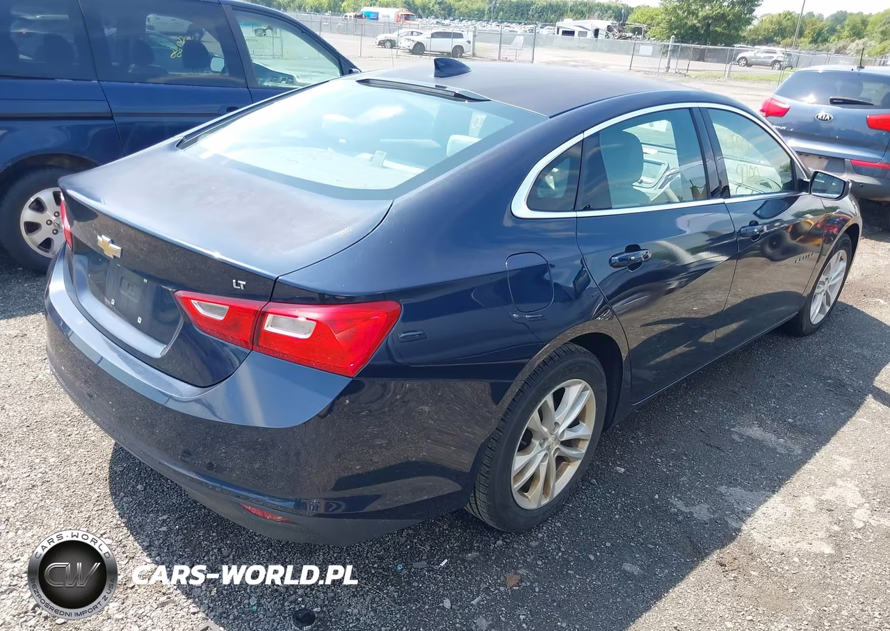 2016 Chevrolet Malibu 1Lt VIN:1G1ZE5ST6GF184079 - 4