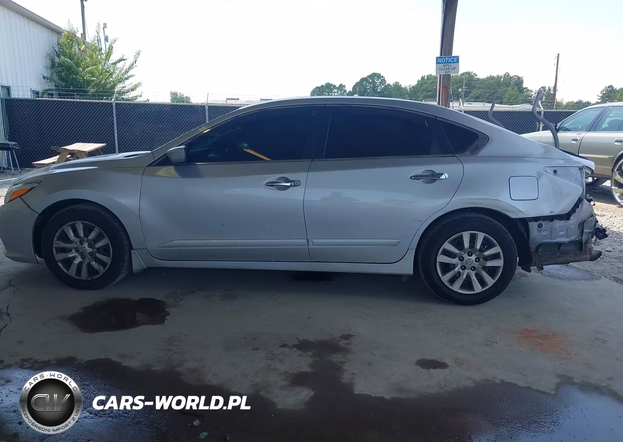 2018 Nissan Altima 2.5 S VIN:1N4AL3AP9JC276952 - 15