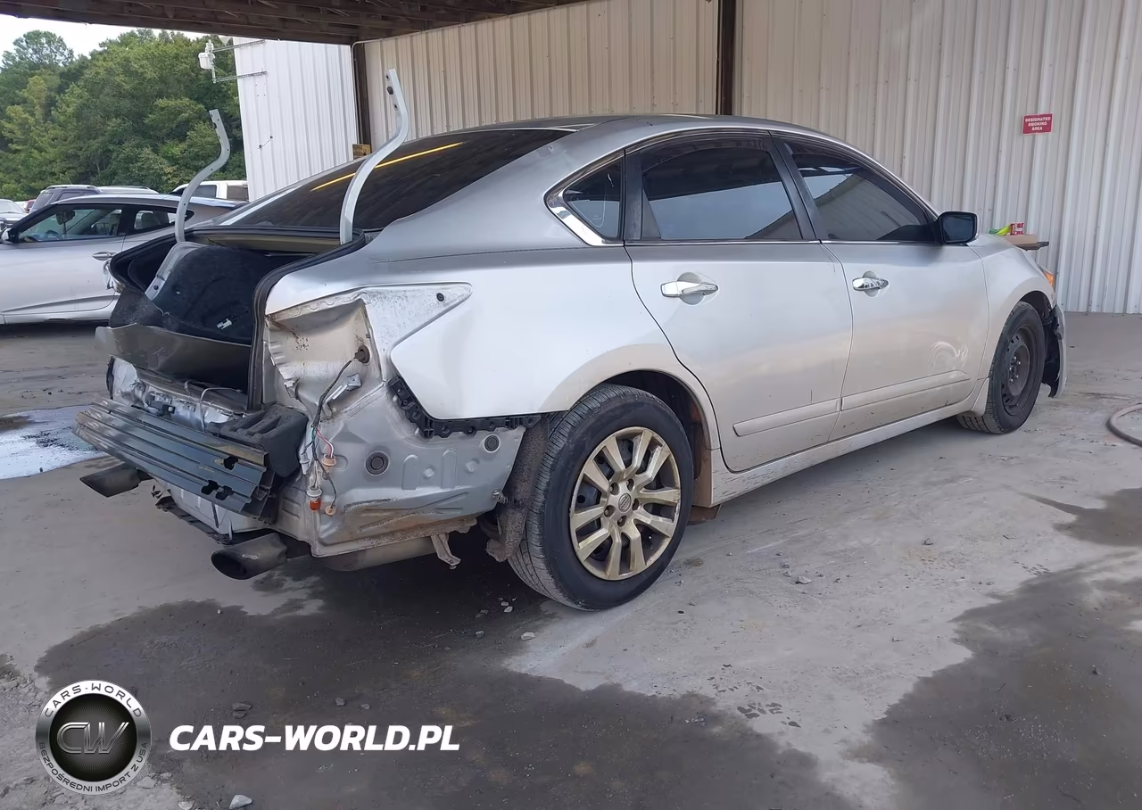 2018 Nissan Altima 2.5 S VIN:1N4AL3AP9JC276952 - 4