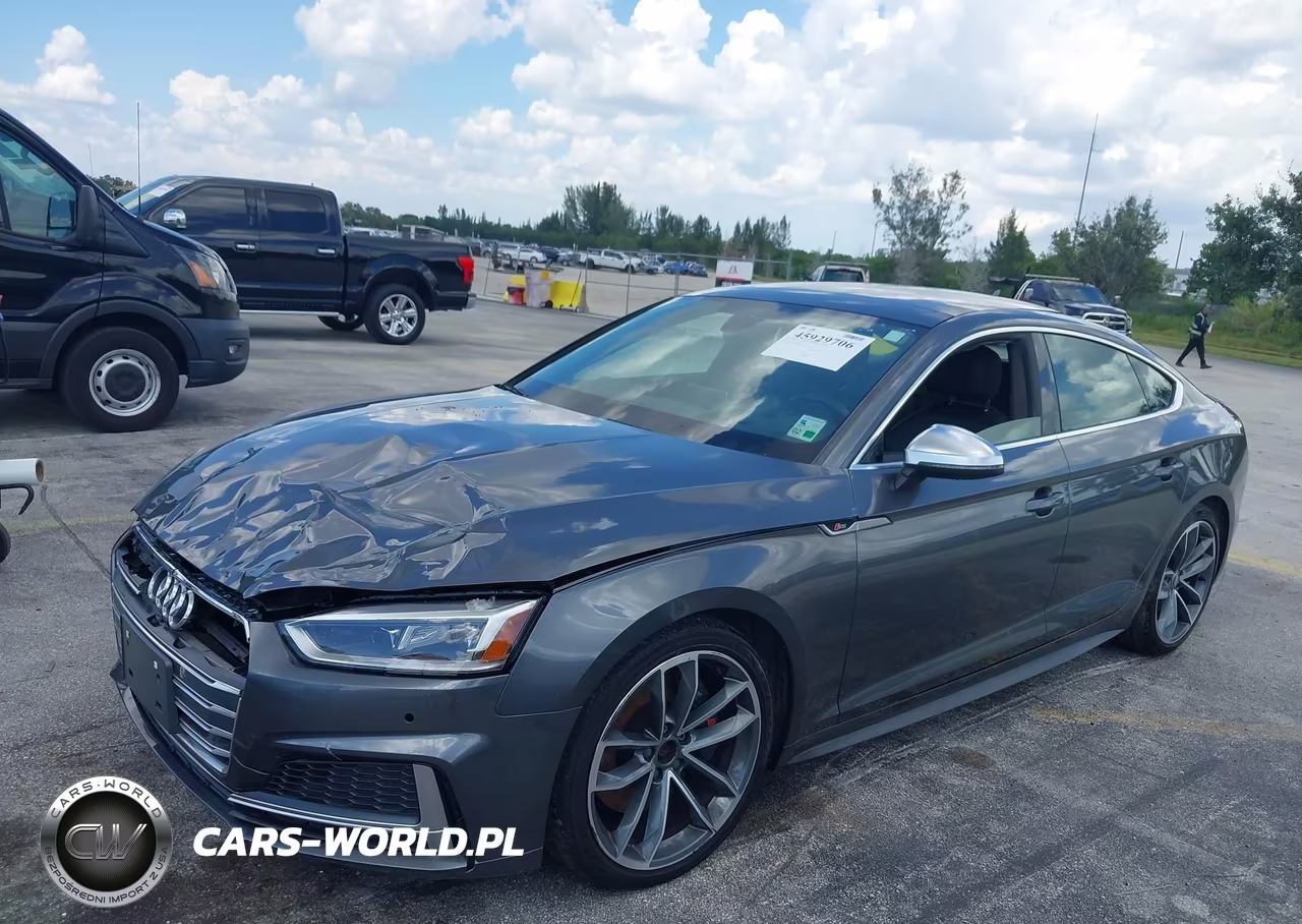 2018 Audi S5 3.0T Premium Plus VIN:WAUC4CF54JA064430 - 17