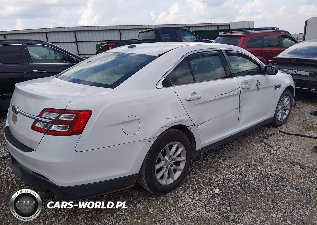 2014 Ford Taurus Se VIN:1FAHP2D8XEG174852 - 4