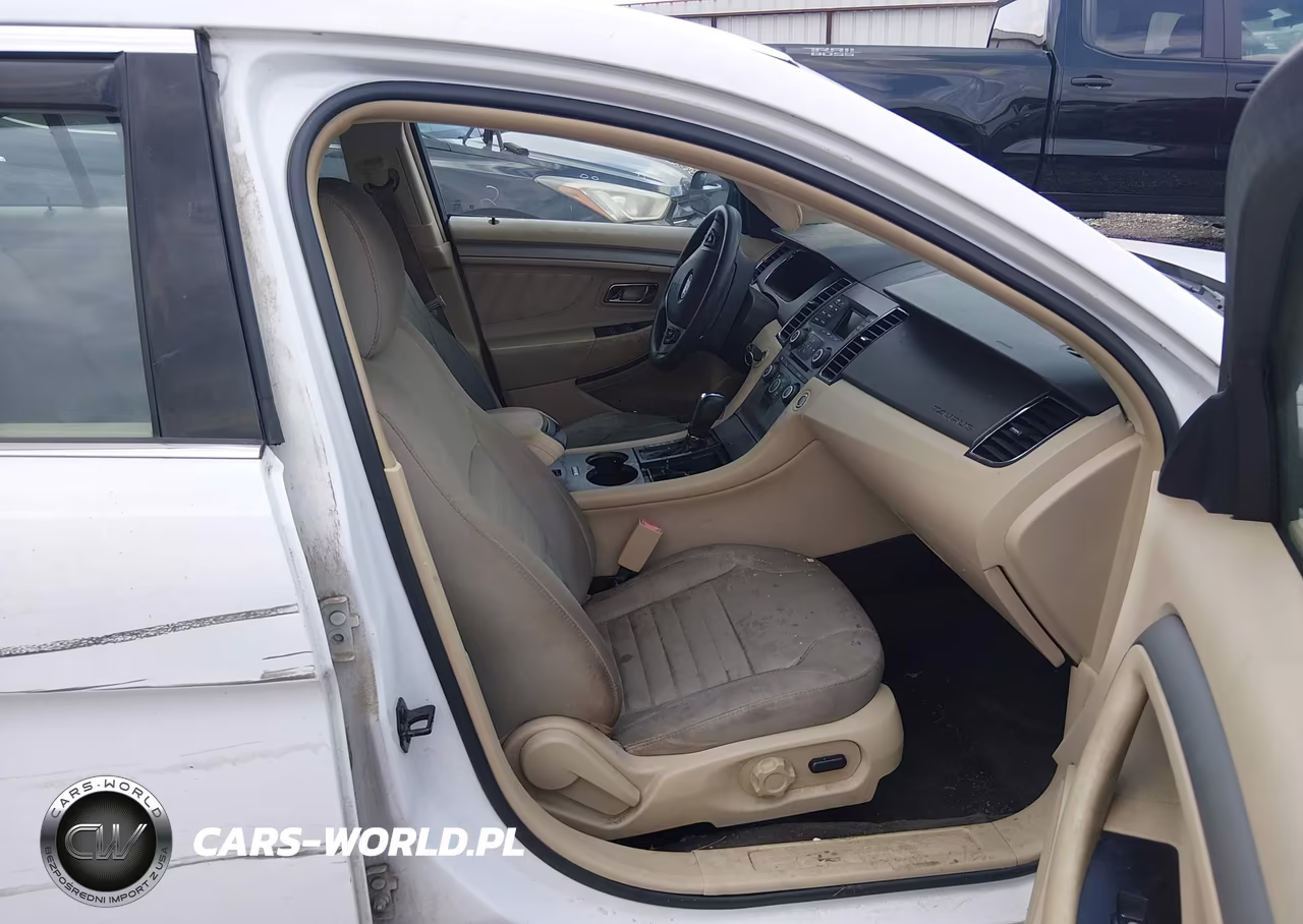 2014 Ford Taurus Se VIN:1FAHP2D8XEG174852 - 5