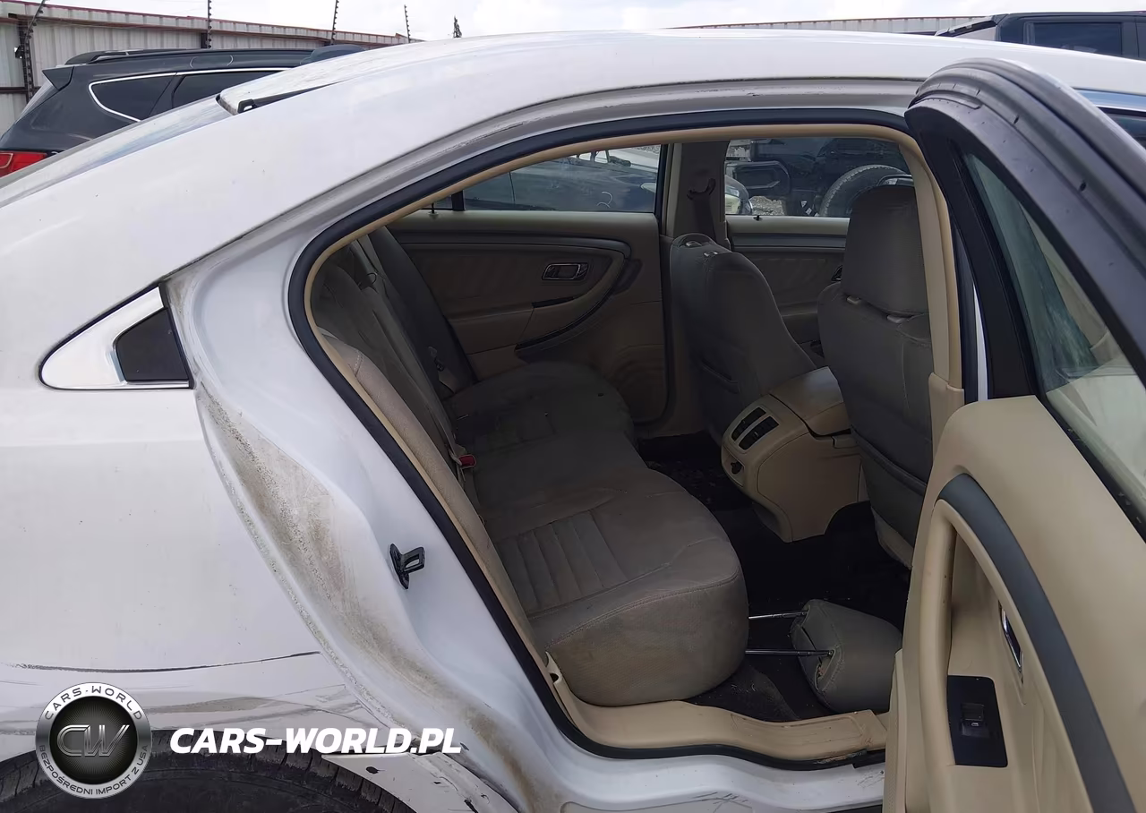 2014 Ford Taurus Se VIN:1FAHP2D8XEG174852 - 8