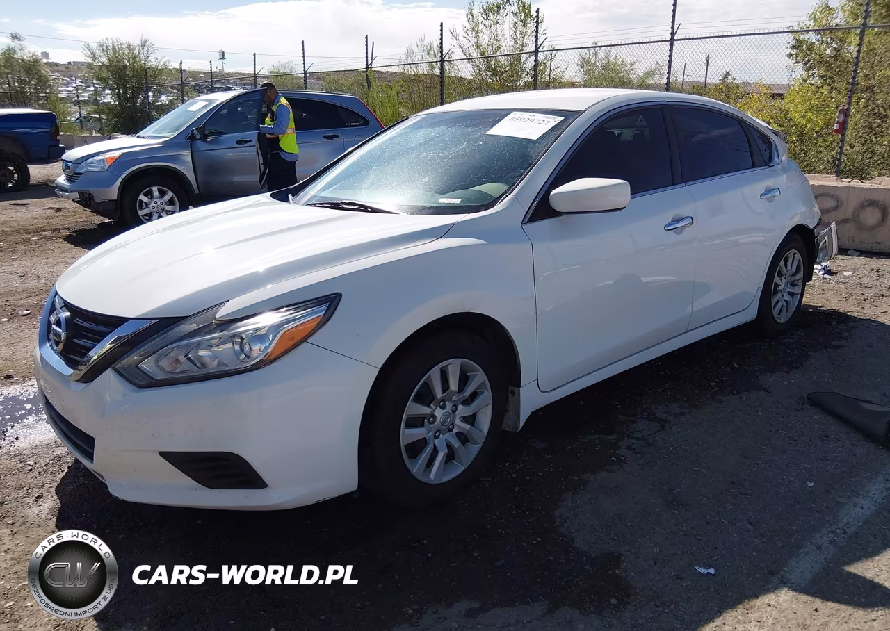 2017 Nissan Altima 2.5 S VIN:1N4AL3AP4HN344119 - 2