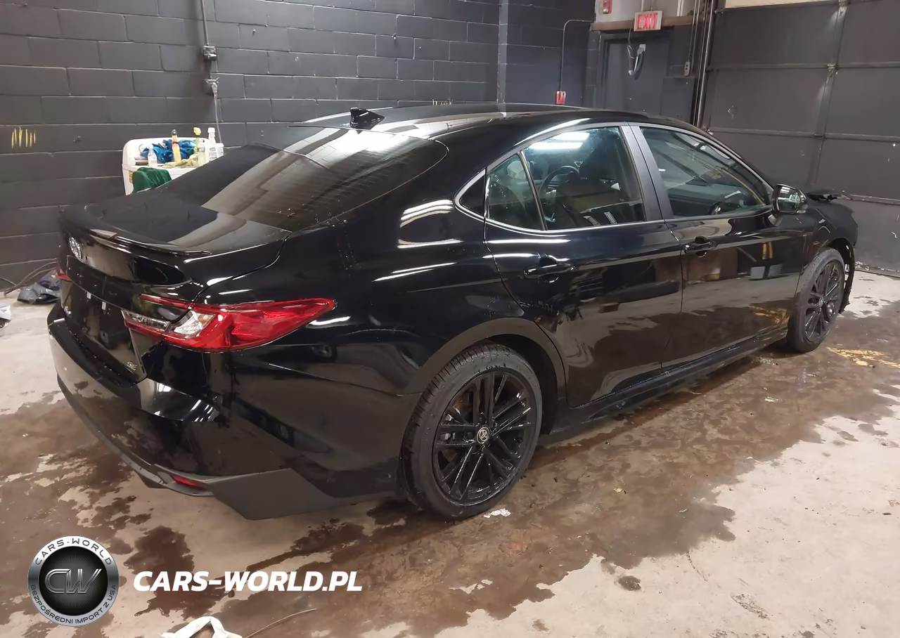 2026 Toyota Camry Se VIN:4T1DAACK6TU285815 - 4