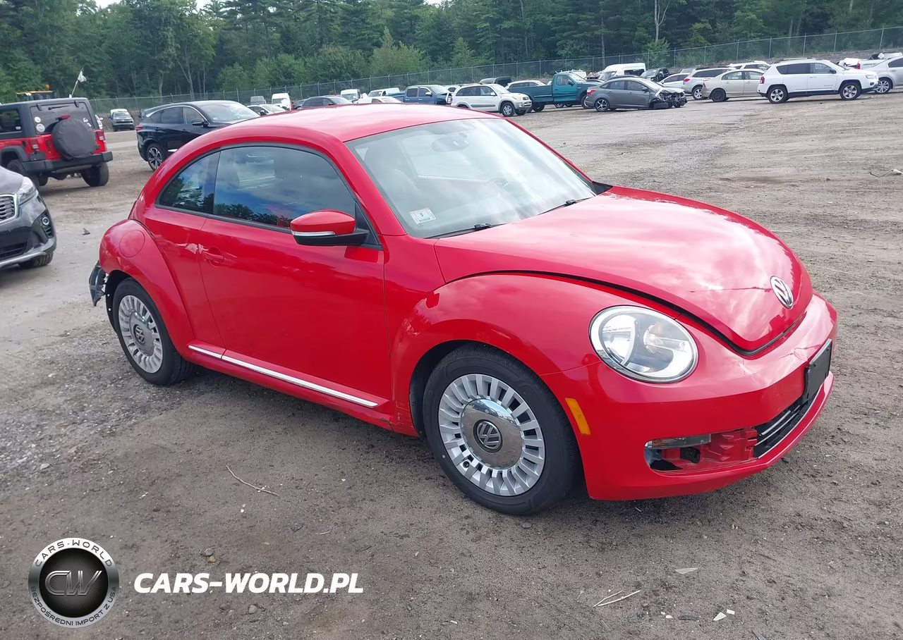 2013 Volkswagen Beetle 2.5L – zdjęcie 1 z 14