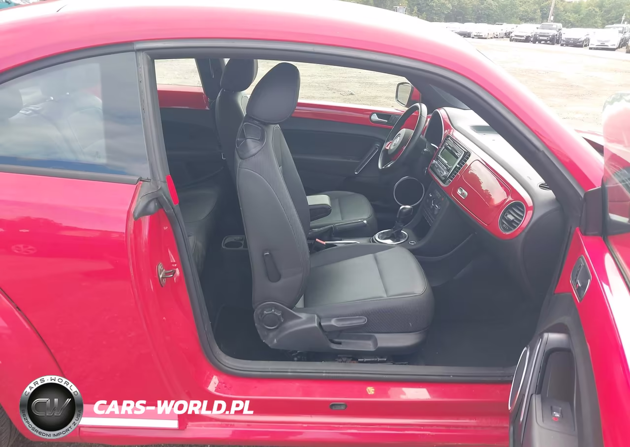 2013 Volkswagen Beetle 2.5L VIN:3VWJP7AT3DM680316 - 5