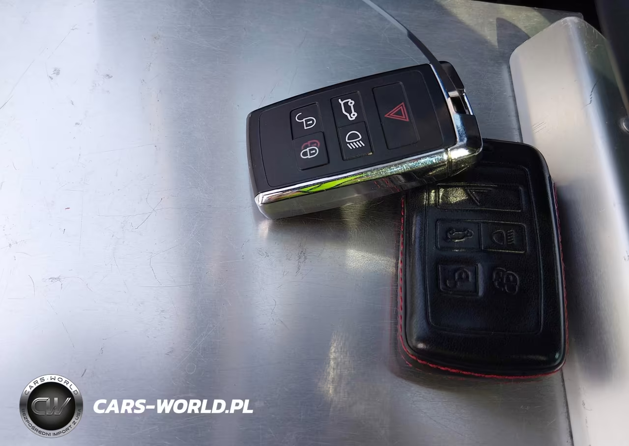 2024 Land Rover Range Rover Velar P250 S VIN:SALYJ2EX9RA384135 - 11