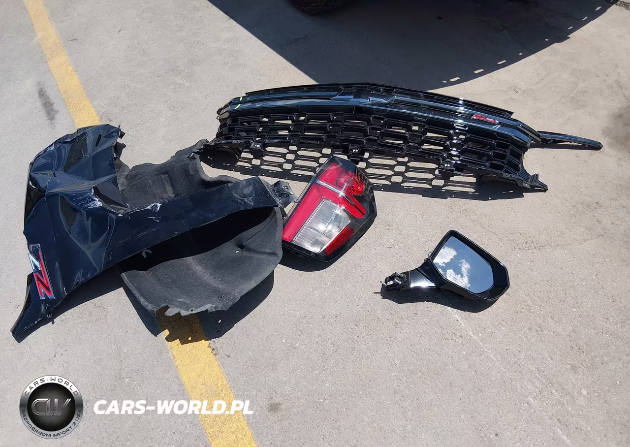 2021 Chevrolet Suburban 4Wd Z71 VIN:1GNSKDKD6MR360778 - 12