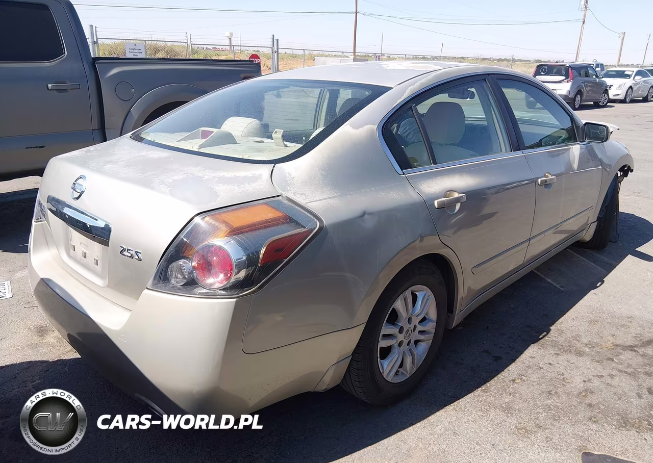 2010 Nissan Altima 2.5 S VIN:1N4AL2AP5AN501642 - 4