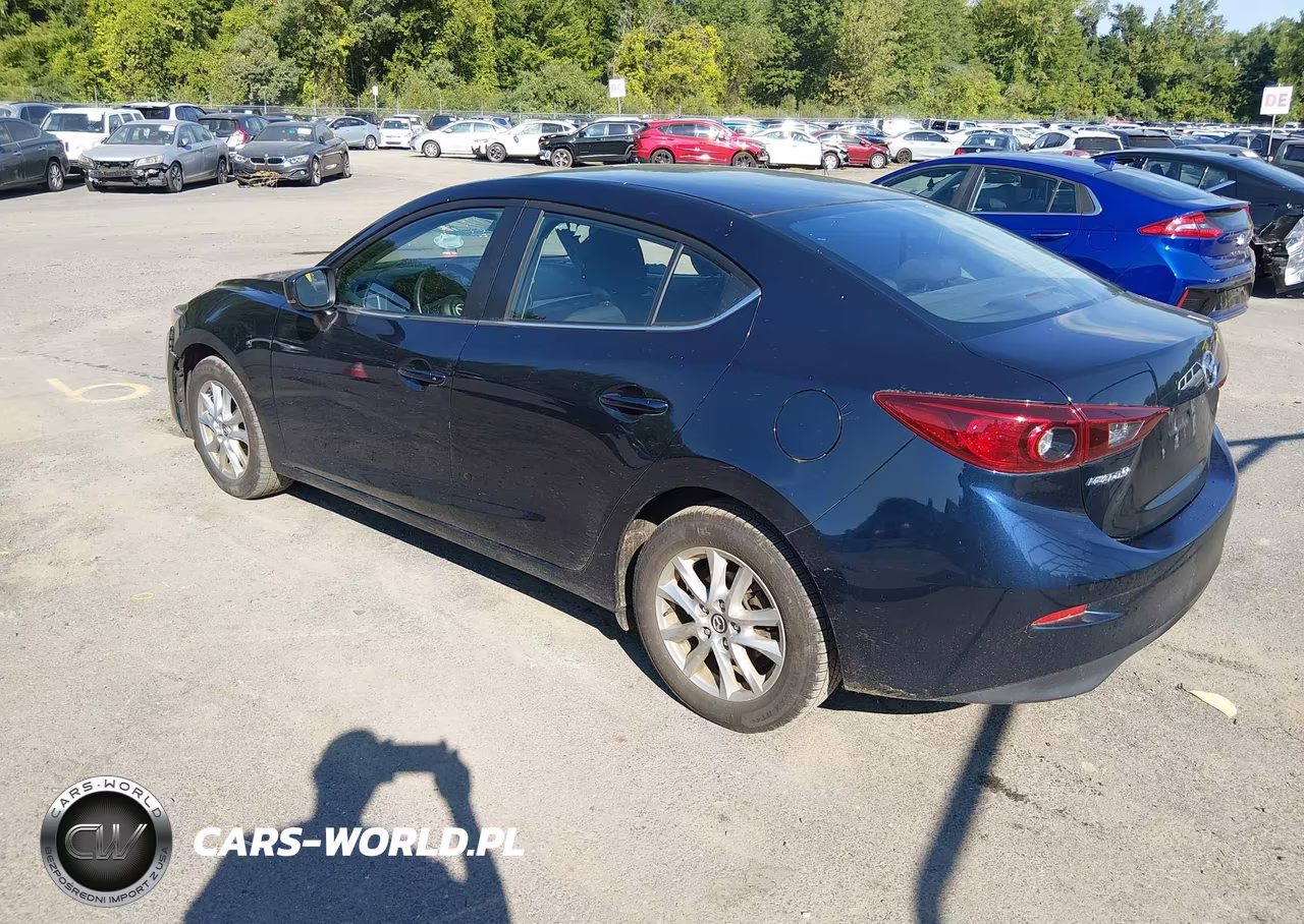 2017 Mazda Mazda3 Sport VIN:3MZBN1U71HM140796 - 3