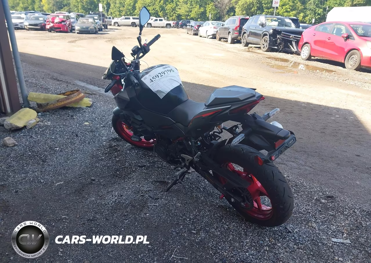 2025 Kawasaki Er500 VIN:ML5ERGF16SDA62452 - 3