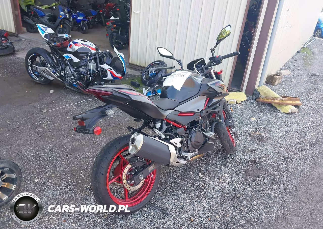 2025 Kawasaki Er500 VIN:ML5ERGF16SDA62452 - 4