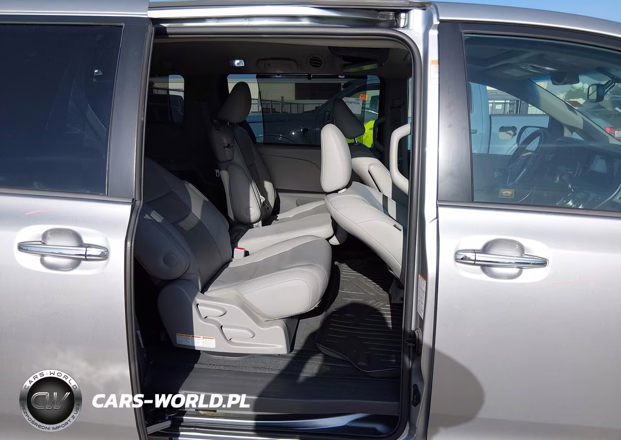 2017 Toyota Sienna Xle 8 Passenger VIN:5TDYZ3DC2HS884806 - 8