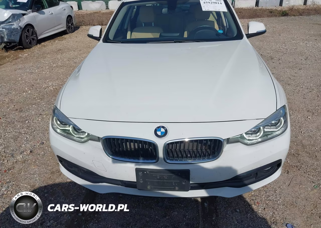 2018 BMW 320I xDrive VIN:WBA8A3C52JA499692 - 12