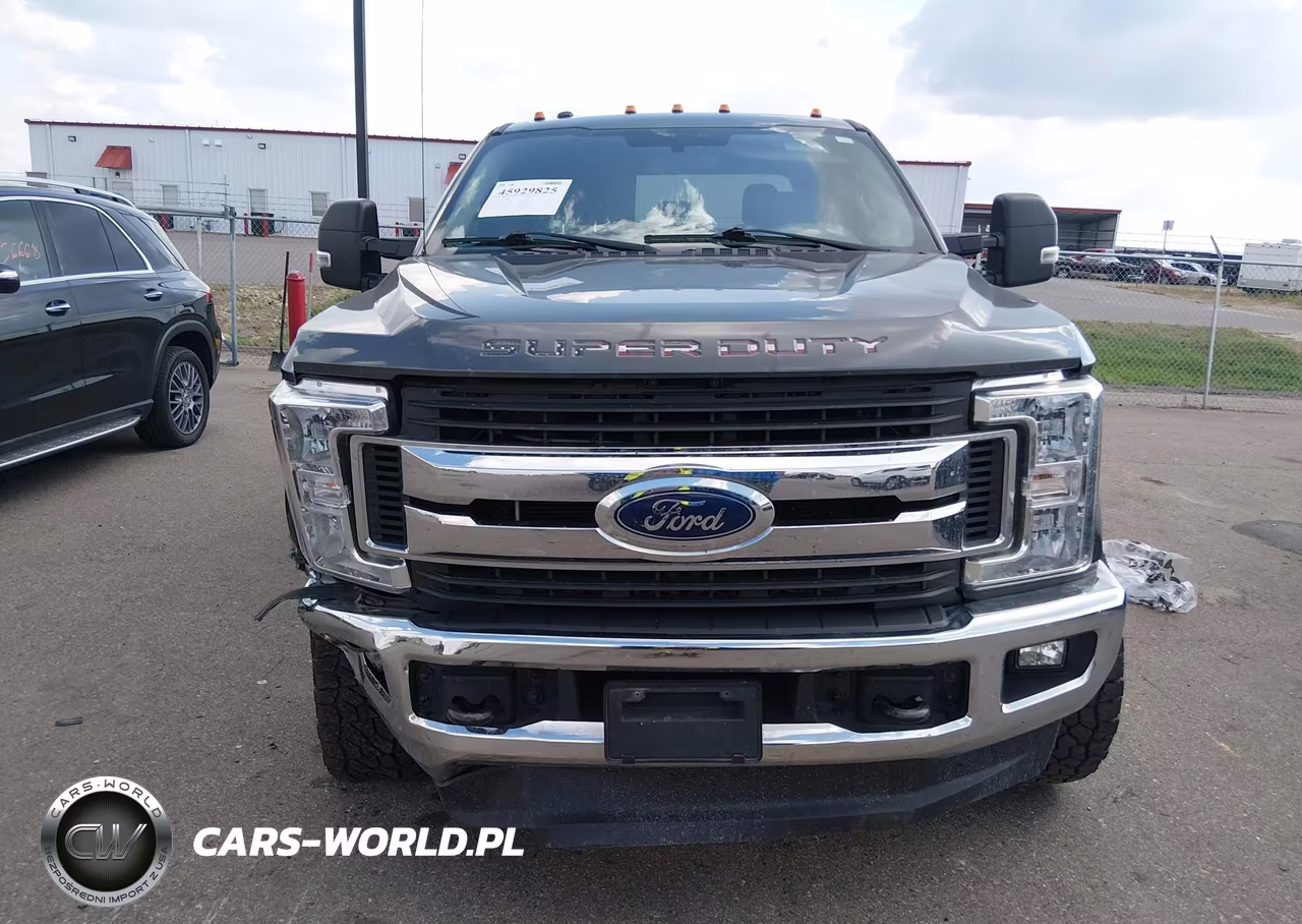 2018 Ford F-250 Xlt VIN:1FT7W2B66JEB10615 - 12