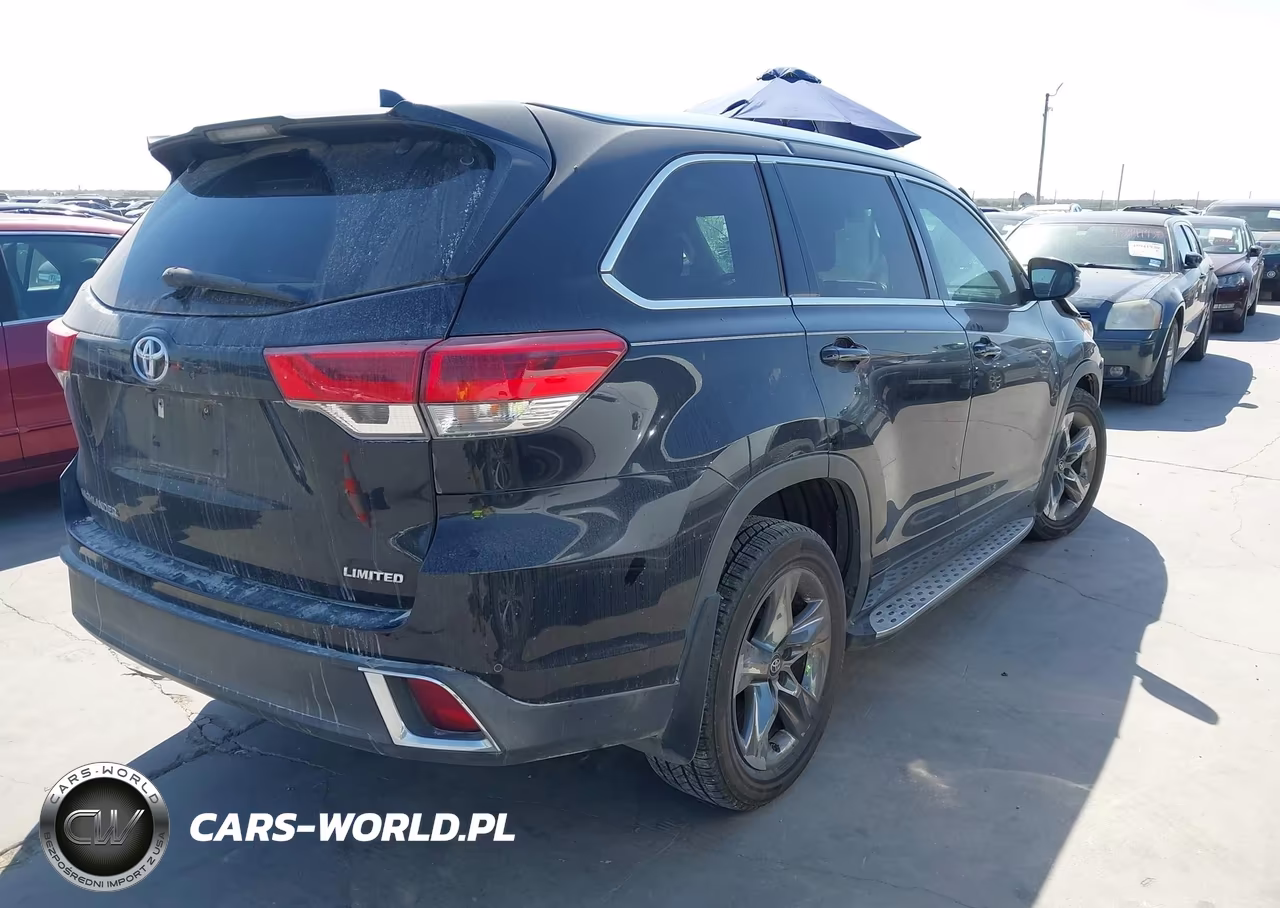 2017 Toyota Highlander Limited Platinum VIN:5TDYZRFH0HS217499 - 4