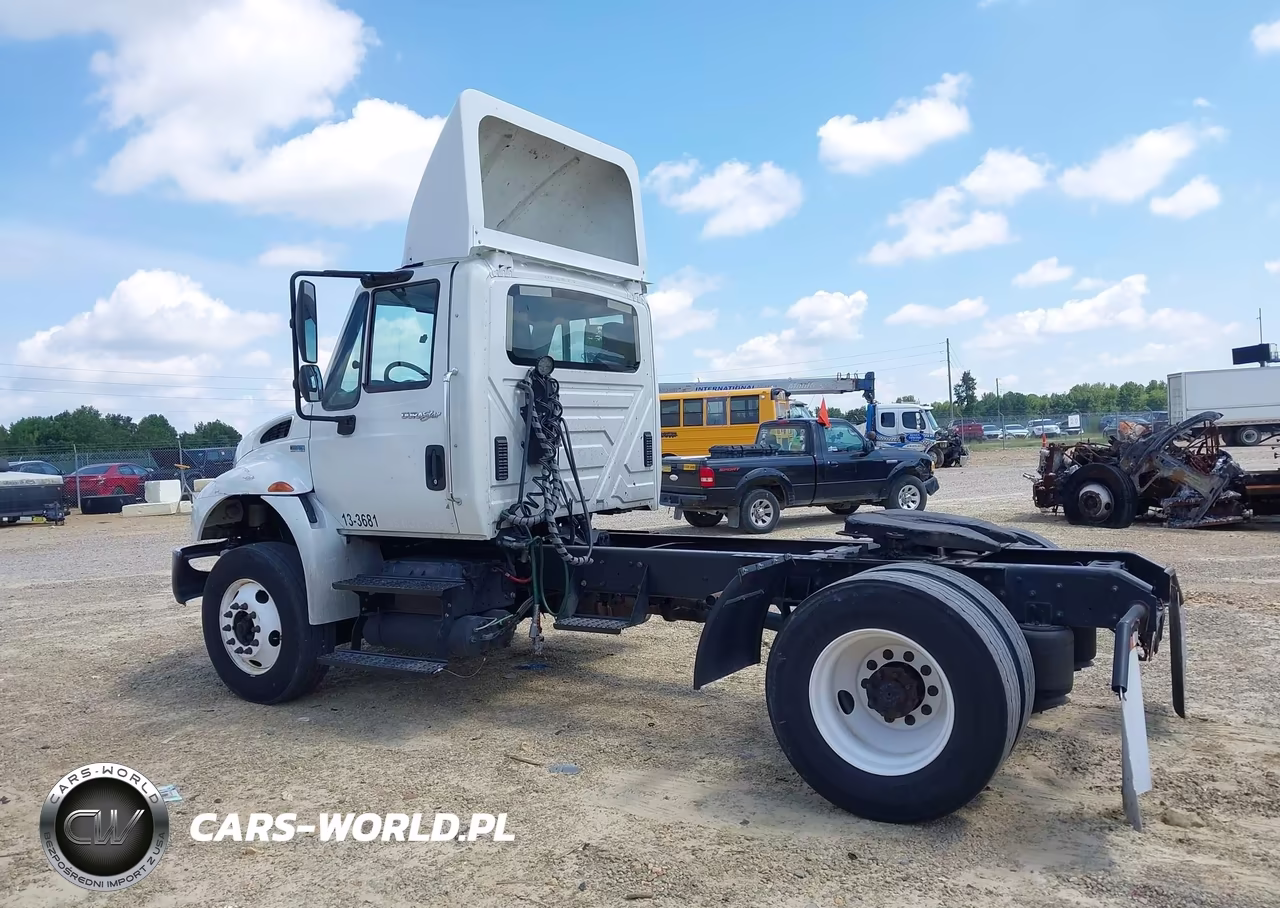 2013 International 4000 4400 VIN:1HSMKAAN8DH425637 - 18