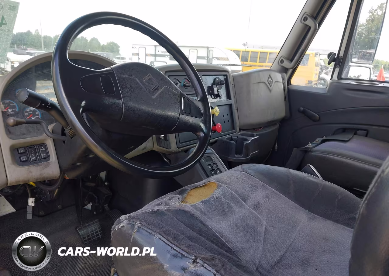 2013 International 4000 4400 VIN:1HSMKAAN8DH425637 - 7
