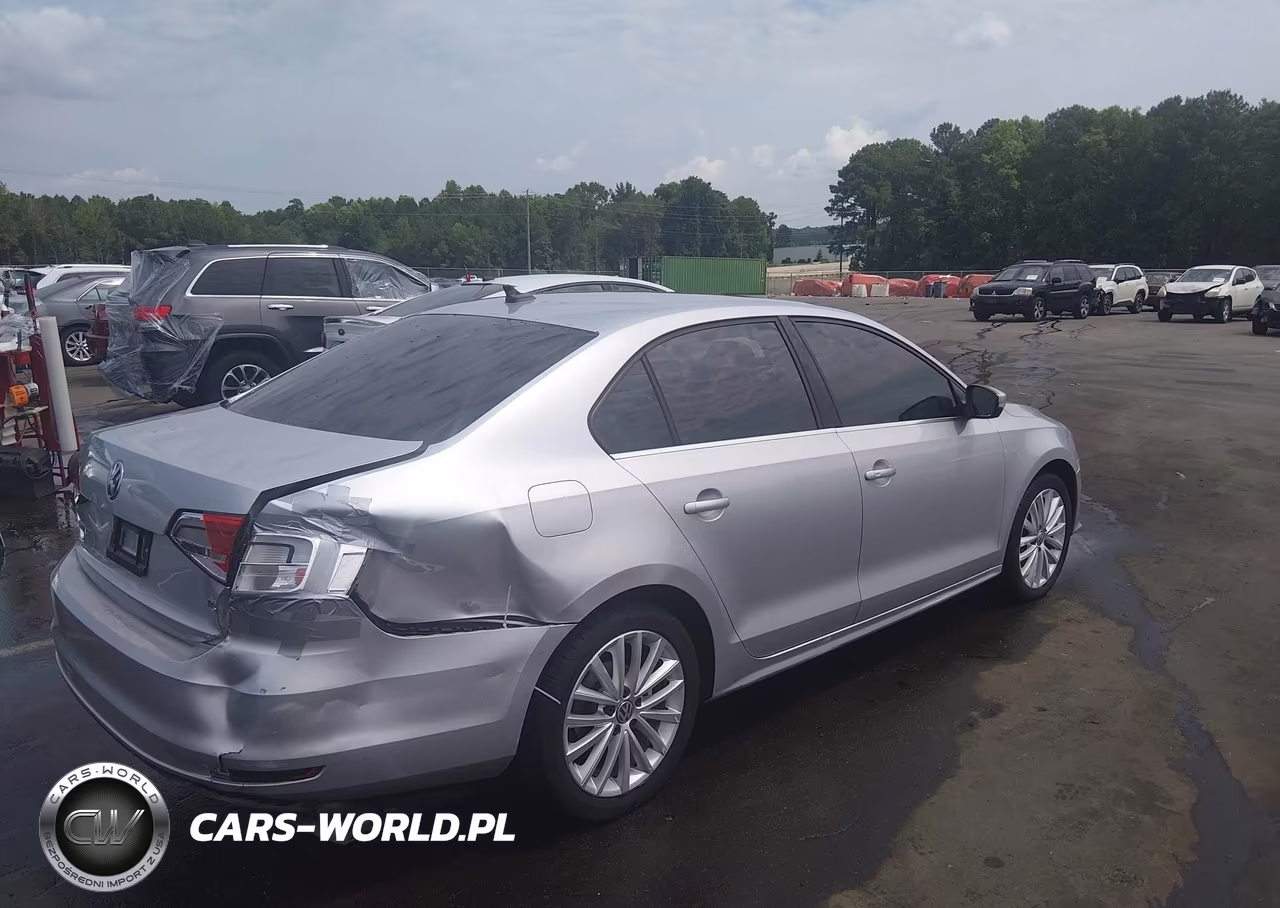 2015 Volkswagen Jetta 1.8T Se VIN:3VWD07AJ4FM410224 - 4