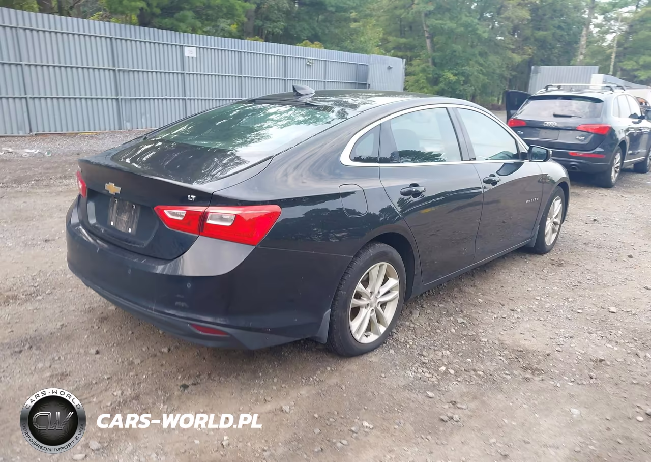 2018 Chevrolet Malibu Lt VIN:1G1ZD5ST7JF267563 - 4