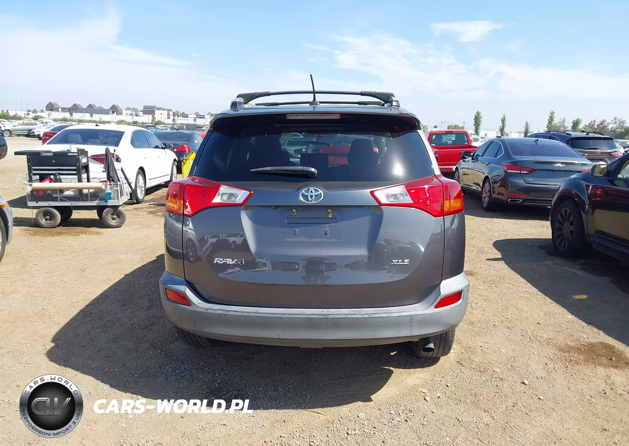 2015 Toyota Rav4 Xle VIN:2T3WFREV0FW176424 - 16