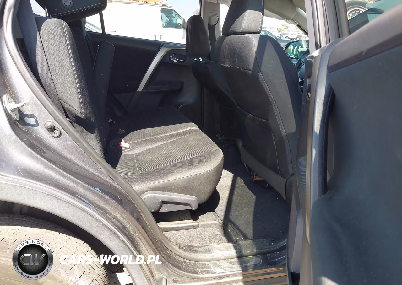 2015 Toyota Rav4 Xle VIN:2T3WFREV0FW176424 - 8