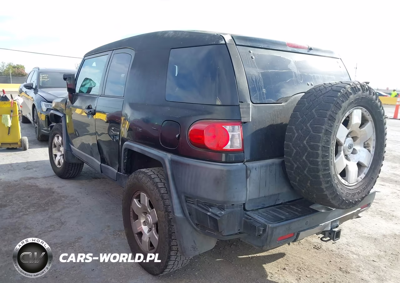2007 Toyota Fj Cruiser VIN:JTEBU11F670087947 - 3