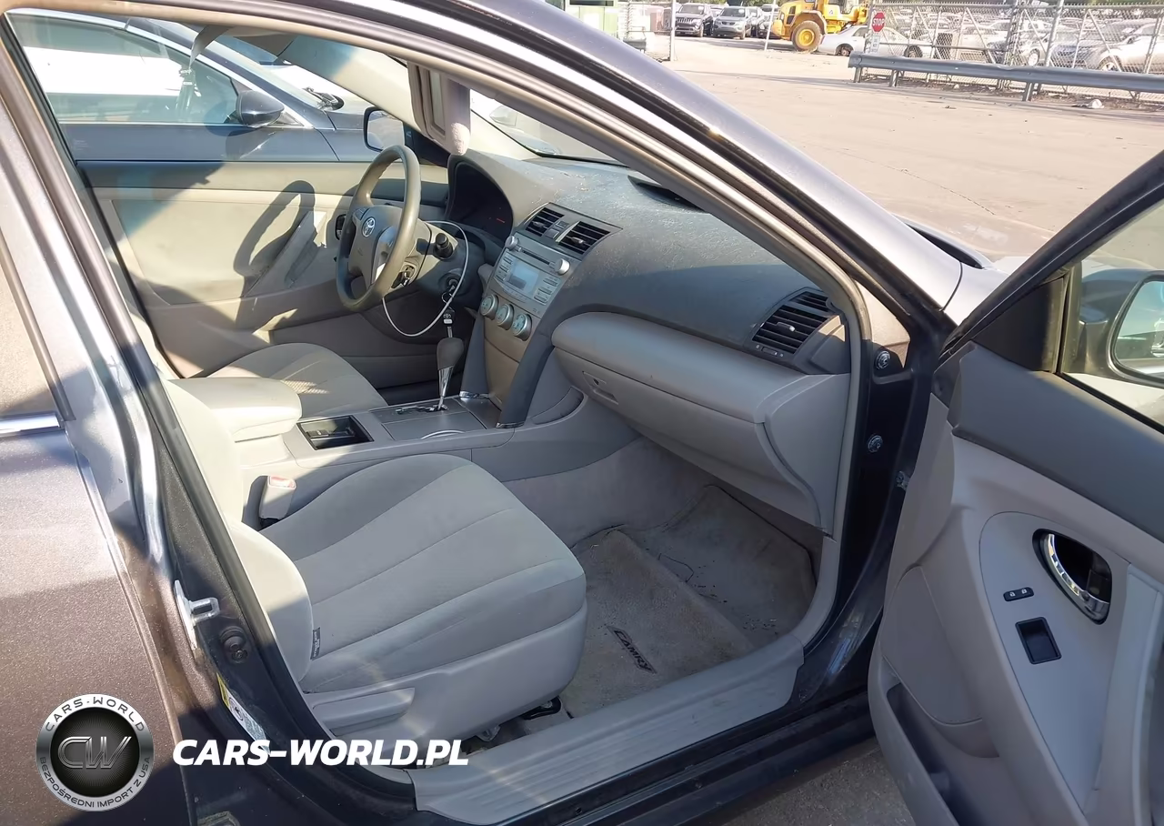 2009 Toyota Camry Le VIN:4T1BE46K59U394381 - 5
