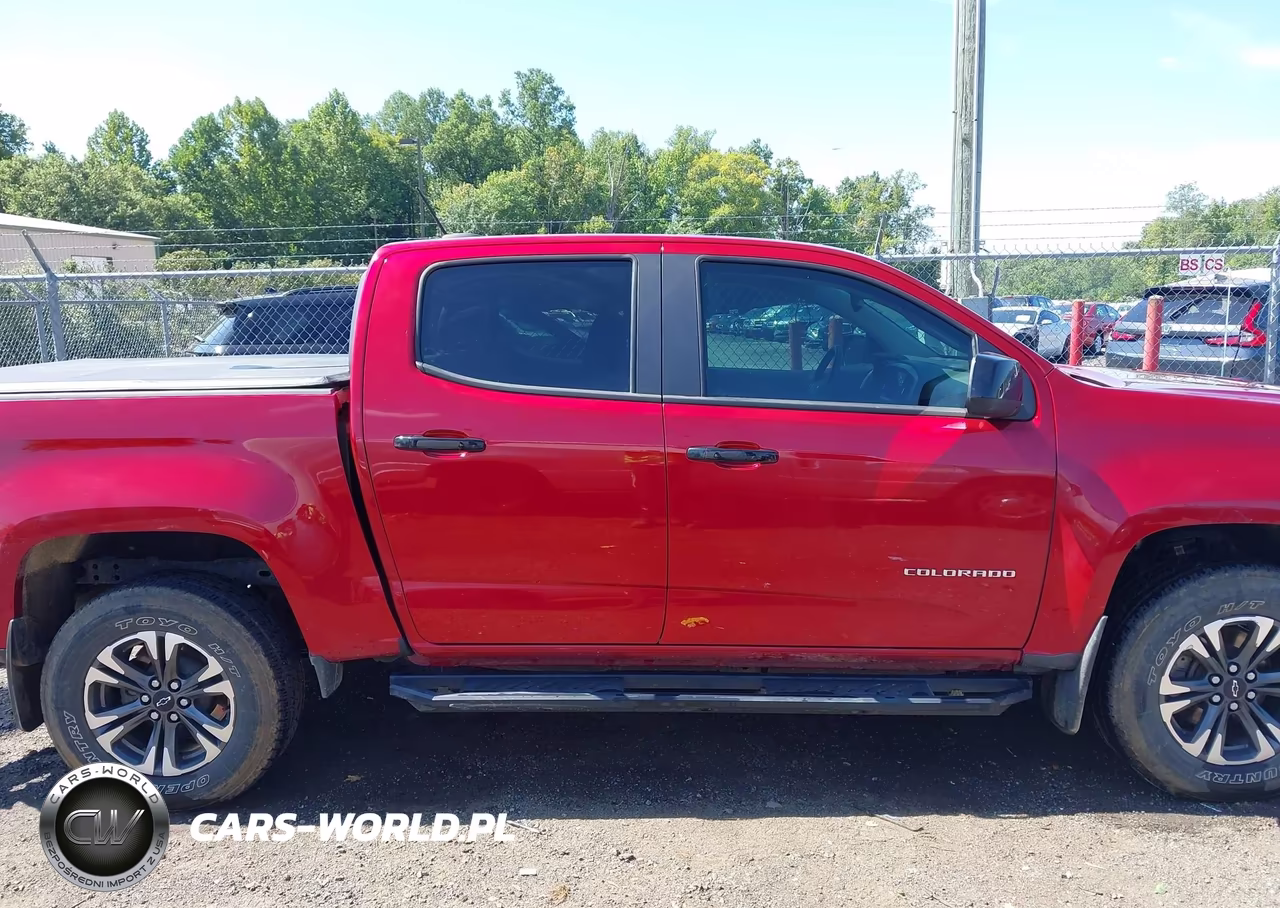 2021 Chevrolet Colorado VIN:1GCGTDEN6M1143911 - 13