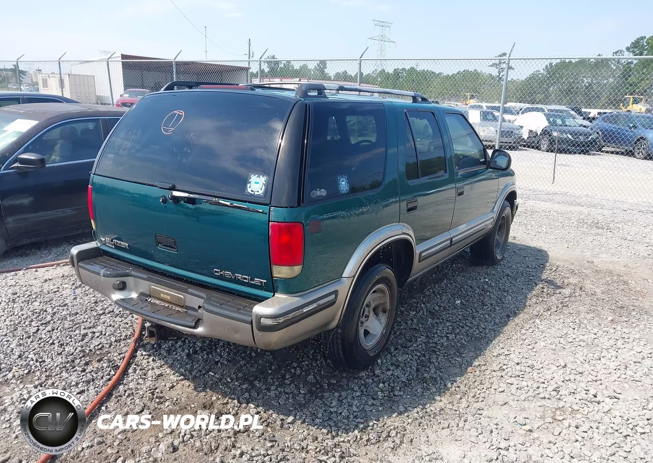 1998 Chevrolet Blazer Ls VIN:1GNCS13WXW2187538 - 4