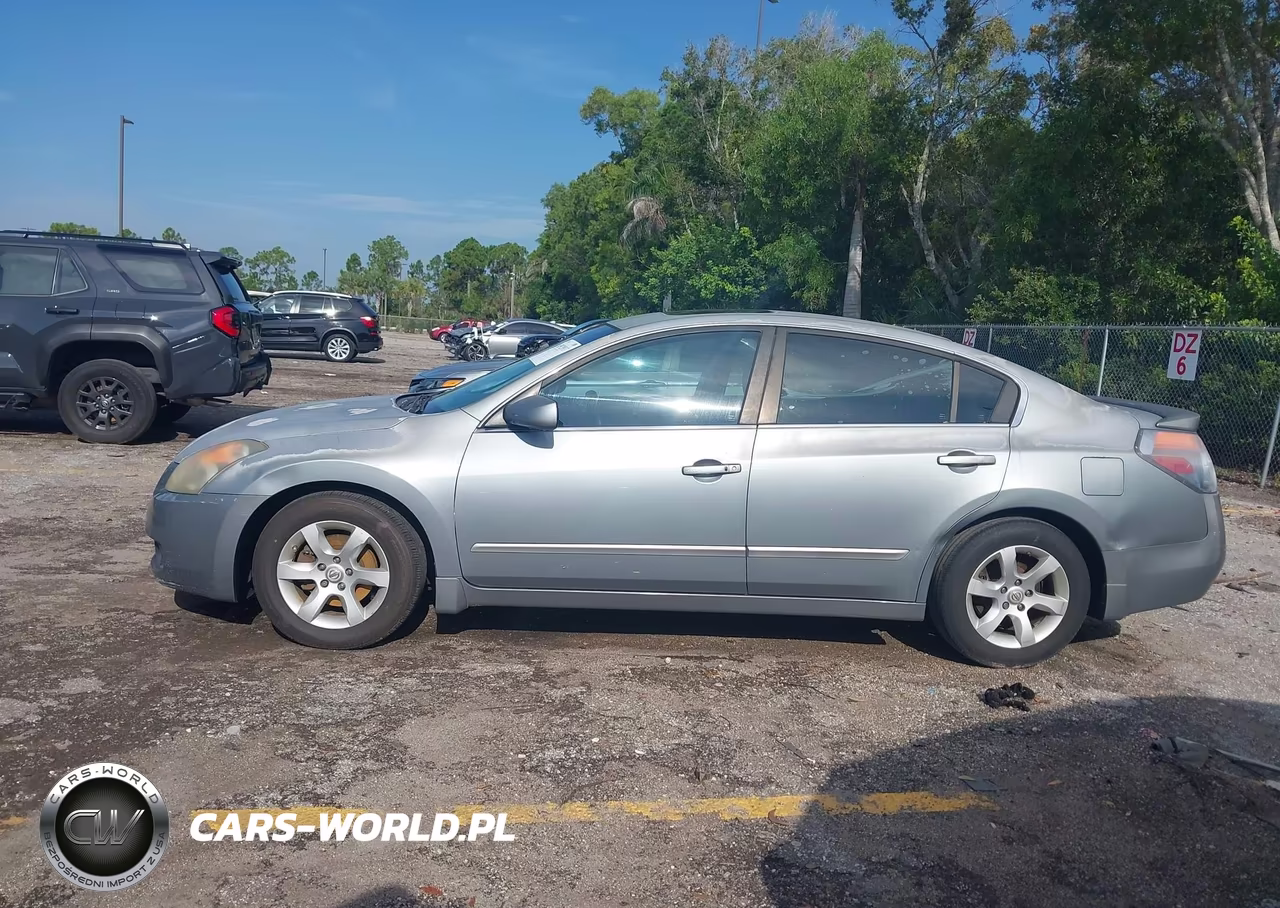 2007 Nissan Altima 2.5 S VIN:1N4AL21E37N451007 - 14