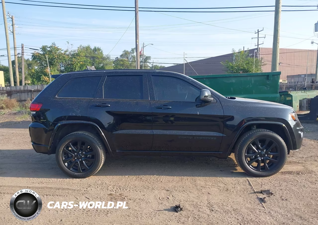 2017 Jeep Grand Cherokee Altitude VIN:1C4RJFAG8HC919256 - 13