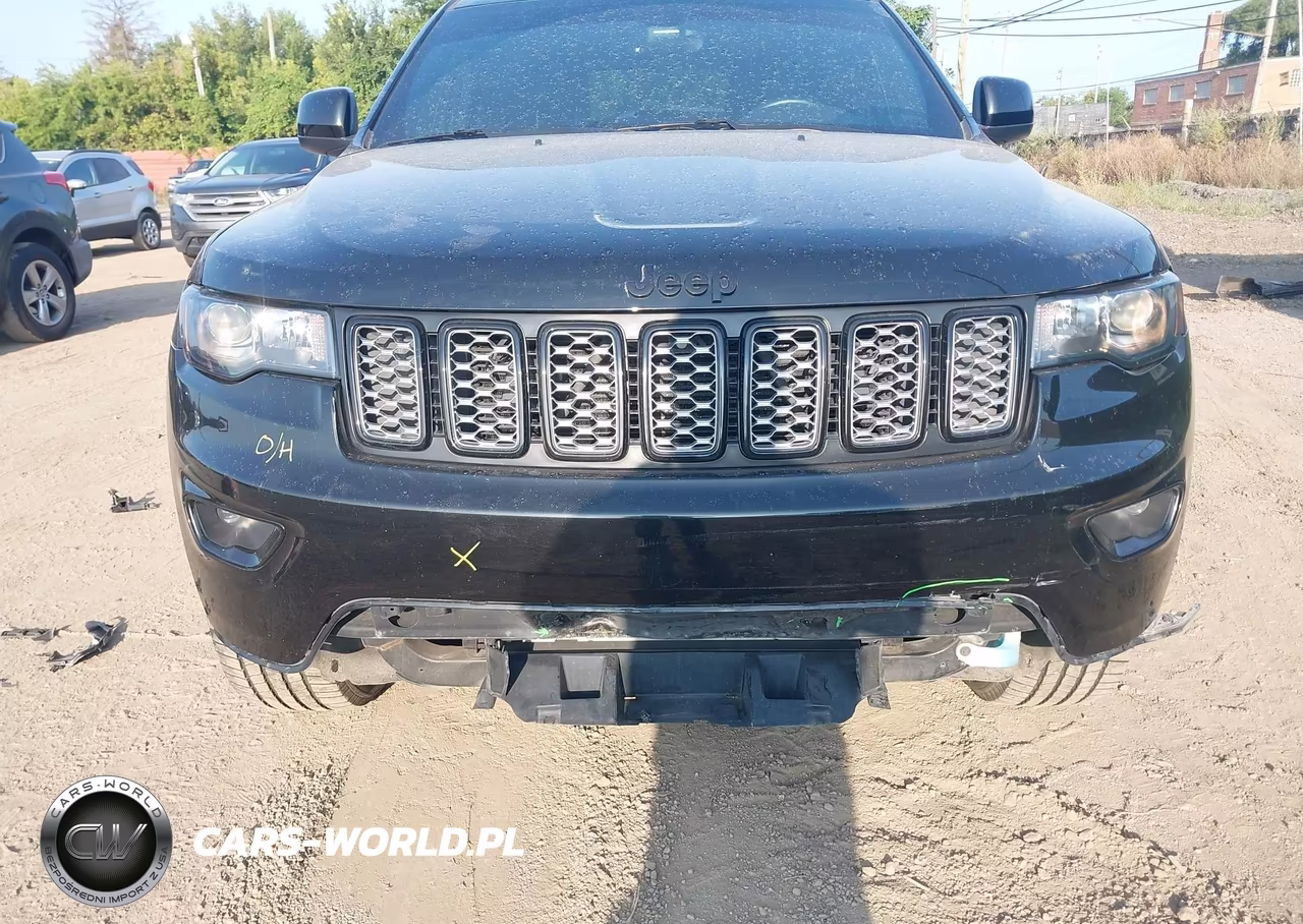2017 Jeep Grand Cherokee Altitude VIN:1C4RJFAG8HC919256 - 17