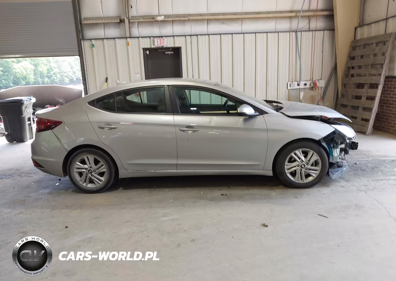 2020 Hyundai Elantra Sel VIN:5NPD84LF8LH551592 - 14