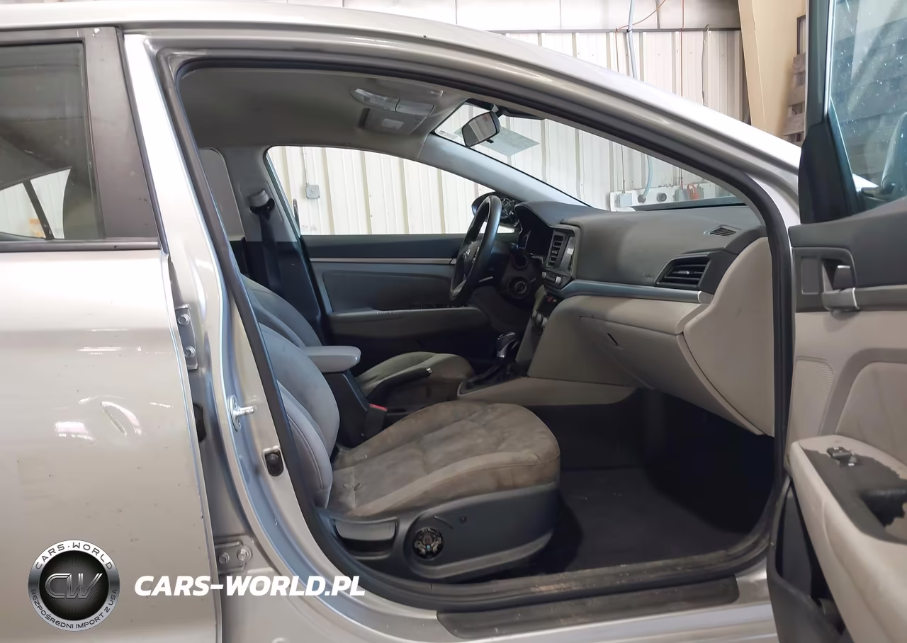 2020 Hyundai Elantra Sel VIN:5NPD84LF8LH551592 - 5