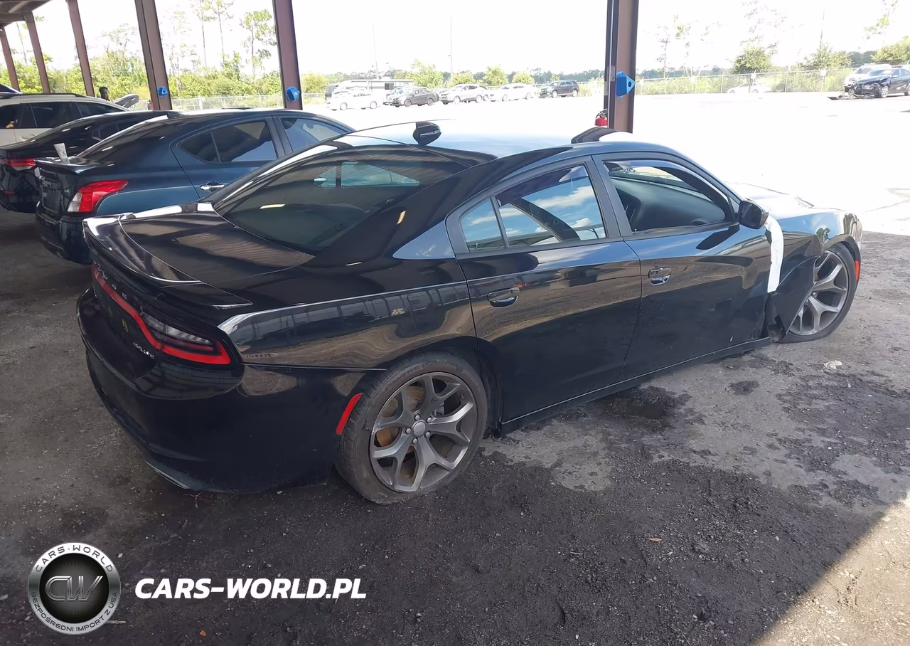 2015 Dodge Charger Sxt VIN:2C3CDXHG8FH866694 - 4